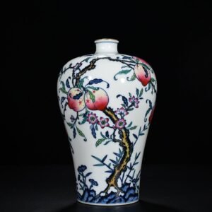 Qing Dynasty Yongzheng Doucai Fushou peach pattern plum vase