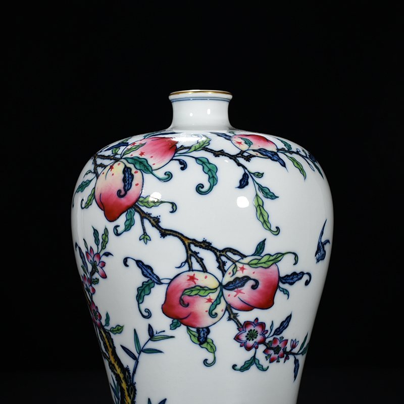Qing Dynasty Yongzheng Doucai Fushou peach pattern plum vase