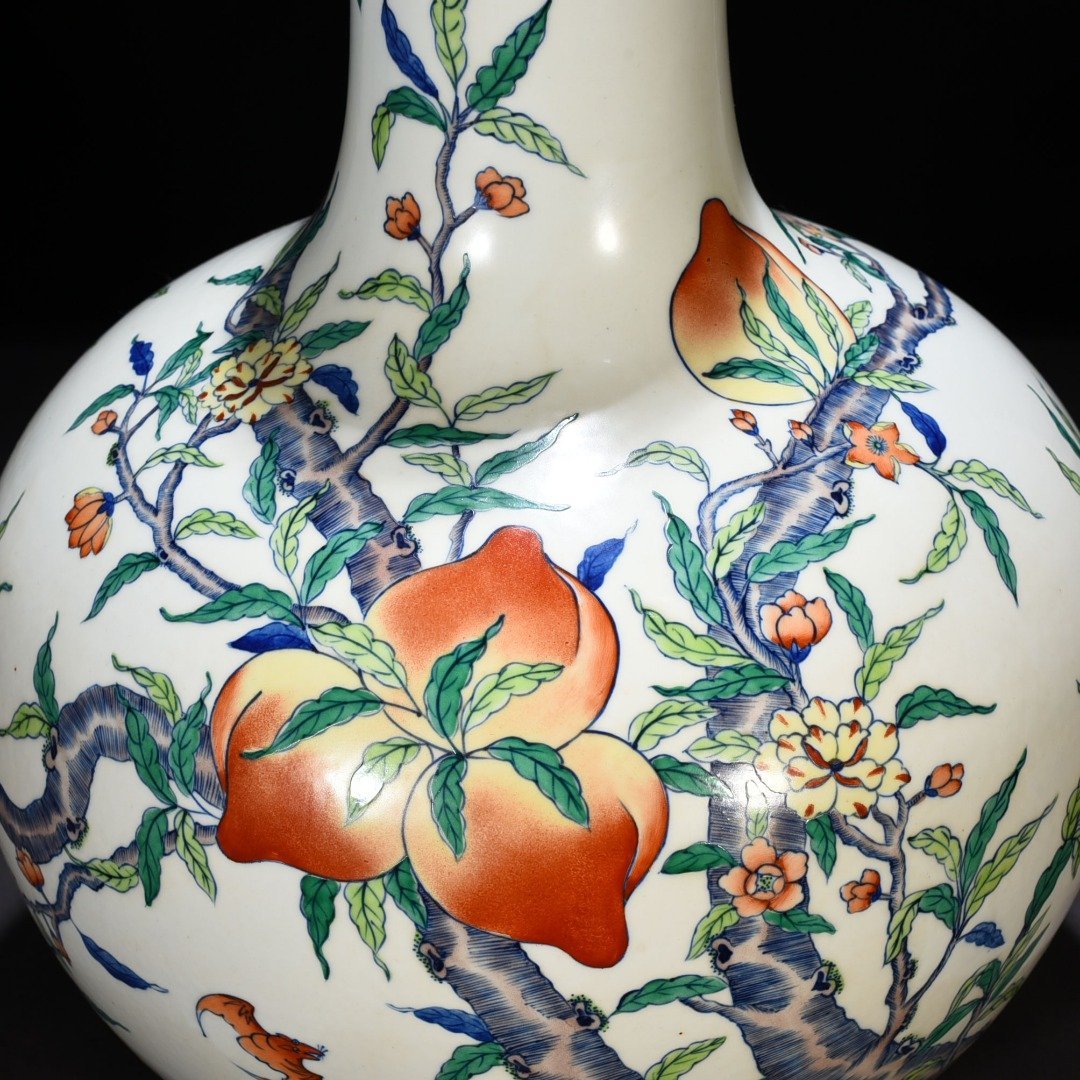 Qing Dynasty Yongzheng Doucai Fortune and Longevity Peach Pattern Celestial Ball Vase