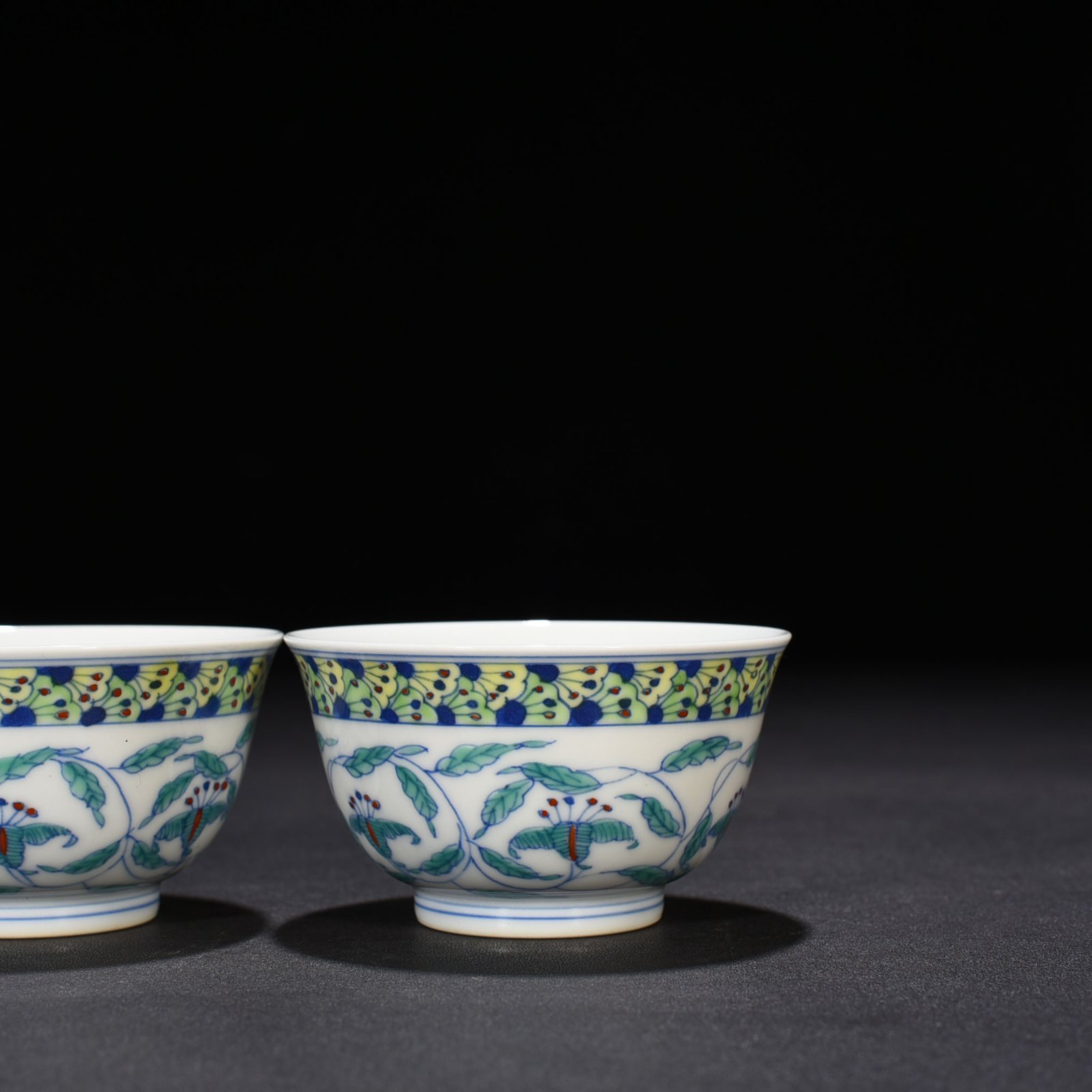 Qing Dynasty Yongzheng Doucai cup with branches and flowers pattern