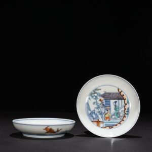 Qing Dynasty Yongzheng Doucai Beauty Belt Figure Pattern Disk