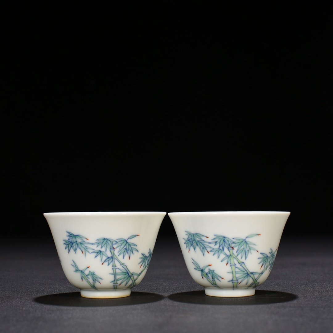 Qing Dynasty Yongzheng Doucai Bamboo Pattern Cup