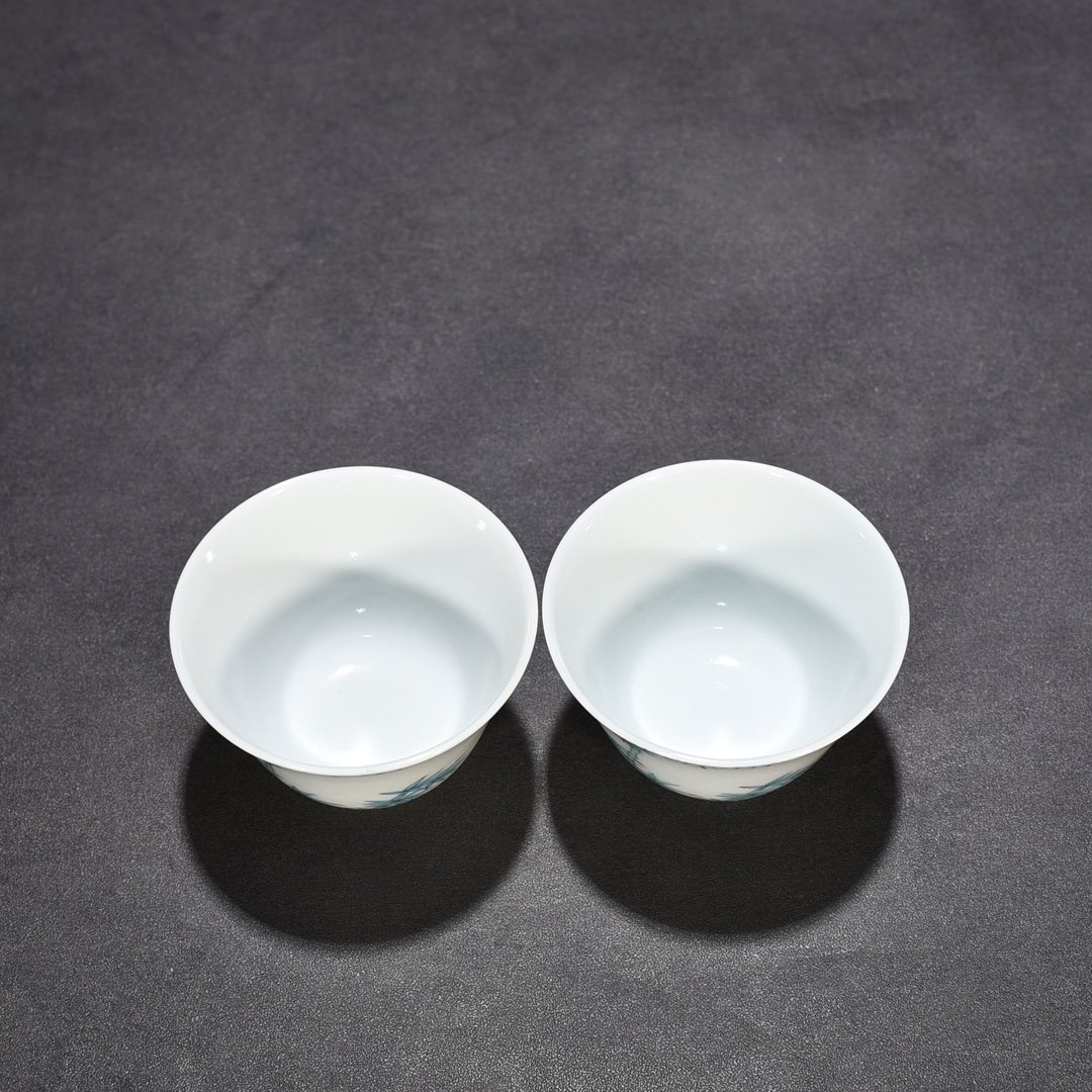 Qing Dynasty Yongzheng Doucai Bamboo Pattern Cup