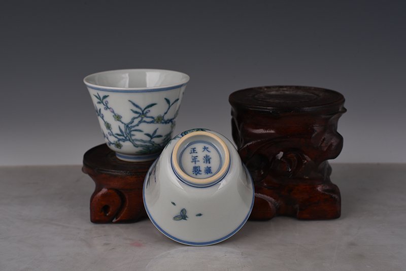 Qing Dynasty Yongzheng colorful flower cup