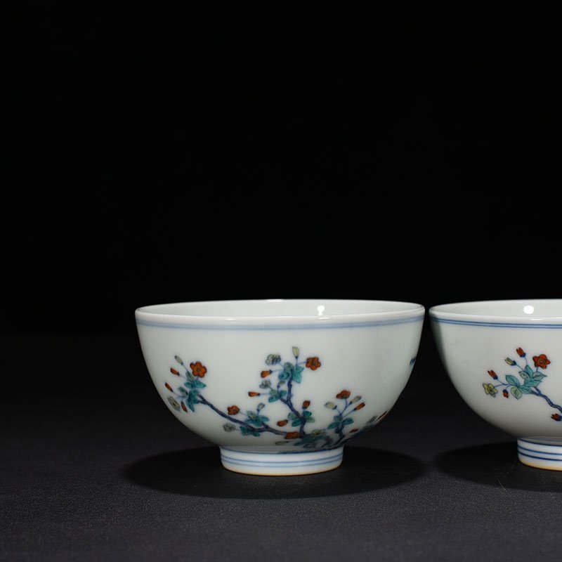 Qing Dynasty Yongzheng doucai bowl with golden pheasant