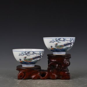 Qing Dynasty Yongzheng doucai bowl with golden pheasant flower and bird patterns