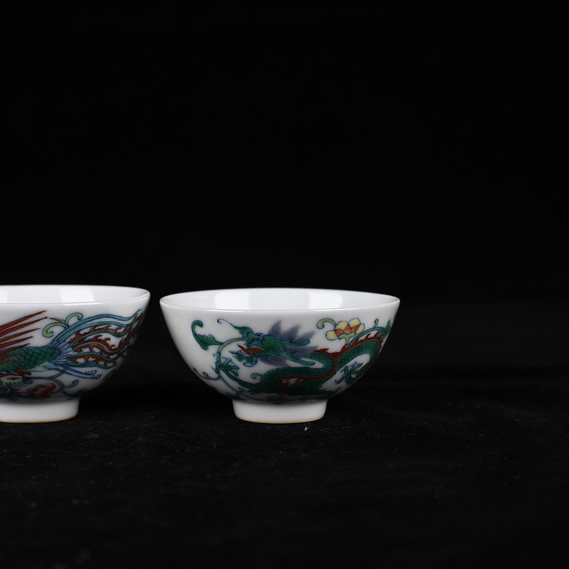 Qing Dynasty Yongzheng Doucai Dragon and Phoenix Pattern Cup and Small Bowl