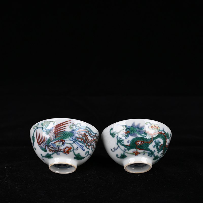 Qing Dynasty Yongzheng Doucai Dragon and Phoenix Pattern Cup and Small Bowl
