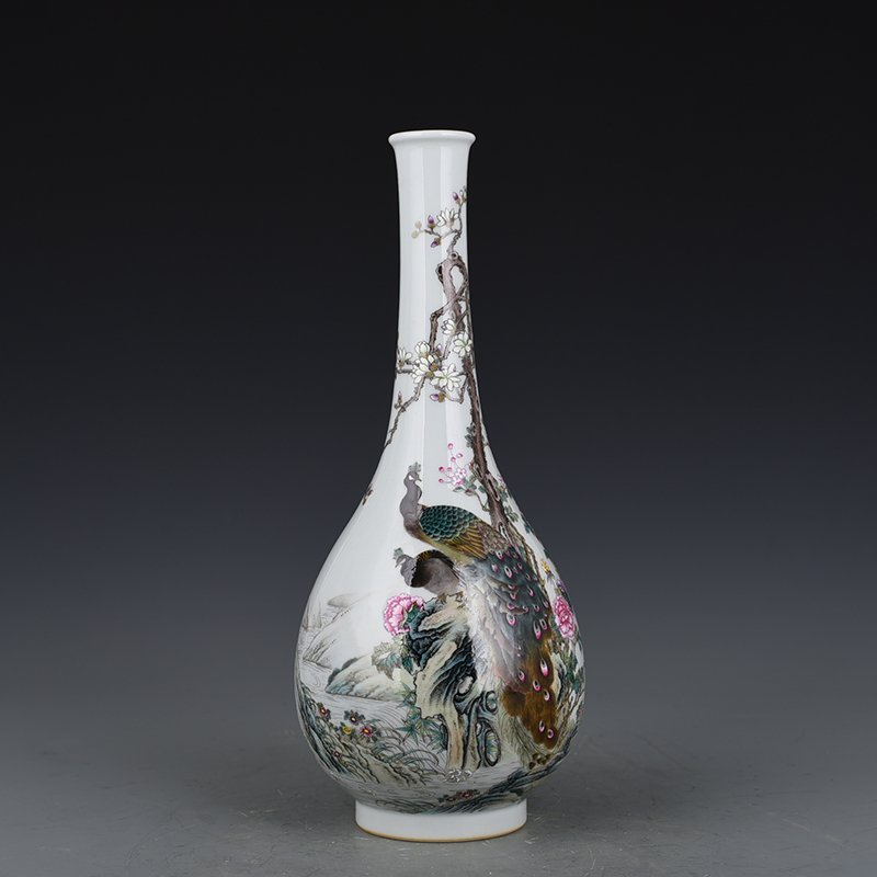Qing Dynasty Yongzheng enamel peacock peony pattern bile vase