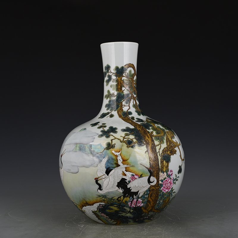 Qing Dynasty Yongzheng enamel pine and crane longevity celestial sphere vase