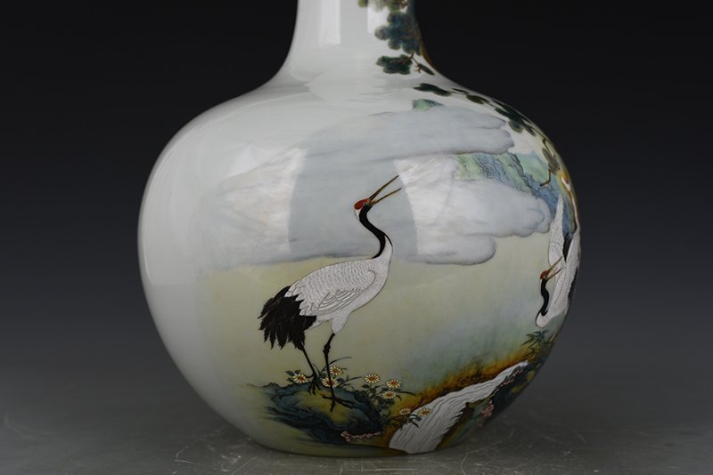Qing Dynasty Yongzheng enamel pine and crane longevity celestial sphere vase