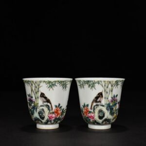 Qing Dynasty Yongzheng enamel colorful bamboo peace flower and bird cup