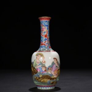 Qing Dynasty Yongzheng enamel vase with Western figure pattern