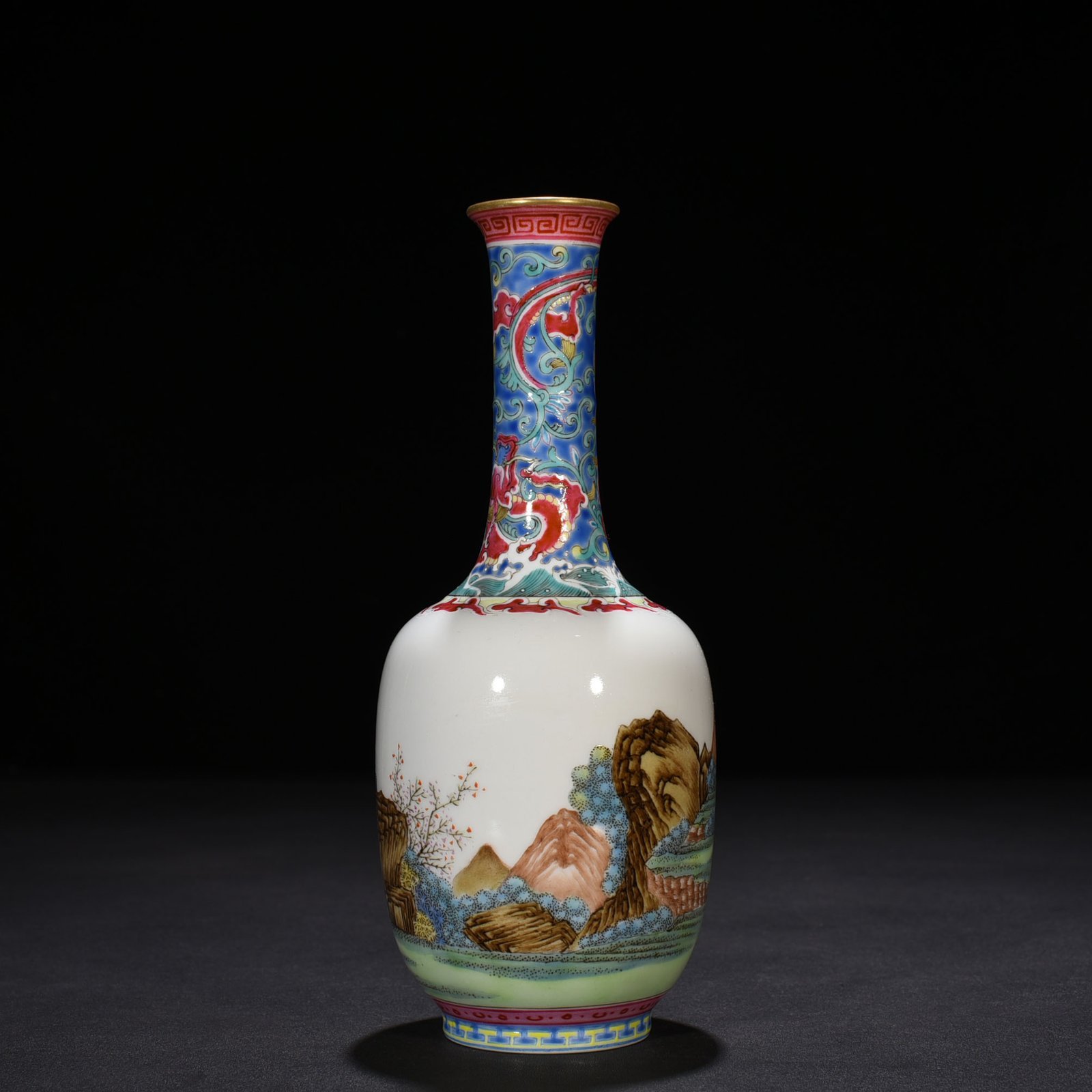 Qing Dynasty Yongzheng enamel vase with Western figure pattern