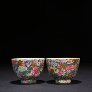 Qing Dynasty Yongzheng famille rose color cup