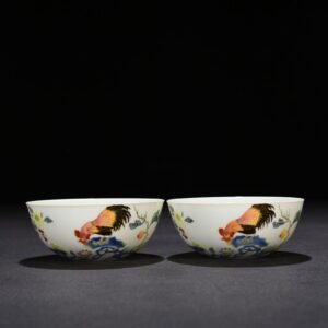 Qing Dynasty Yongzheng pastel Daji picture big chicken flower pattern lying foot cup