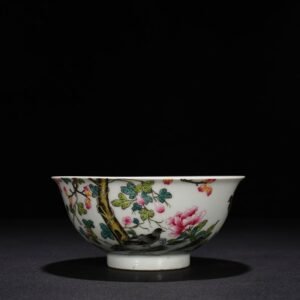 Qing Dynasty Yongzheng pastel peony flower and bird pattern bowl