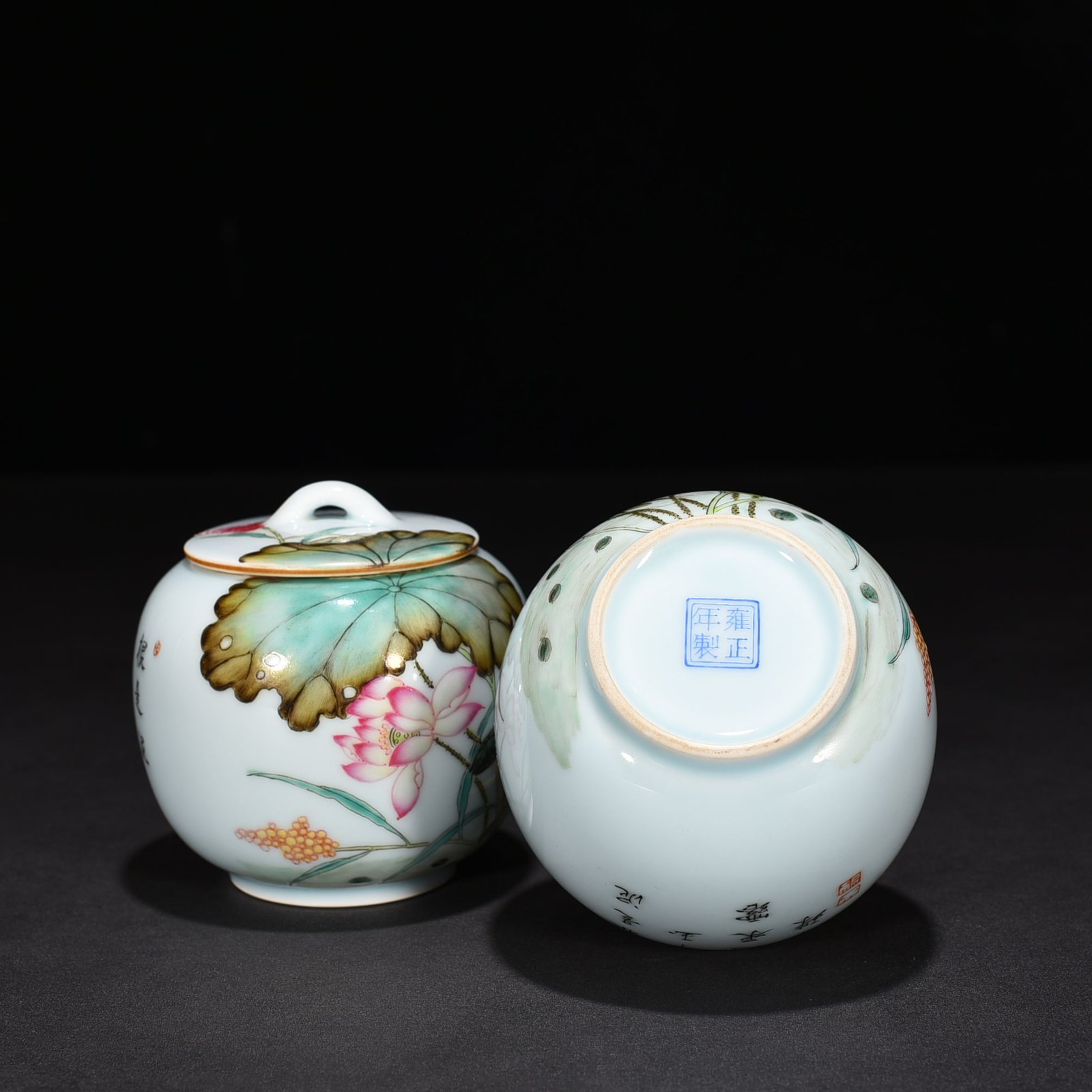 Qing Dynasty Yongzheng pastel lotus pond flower and bird pattern tea jar with lid jar