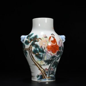 Qing Dynasty Yongzheng pastel preaching figure amphora