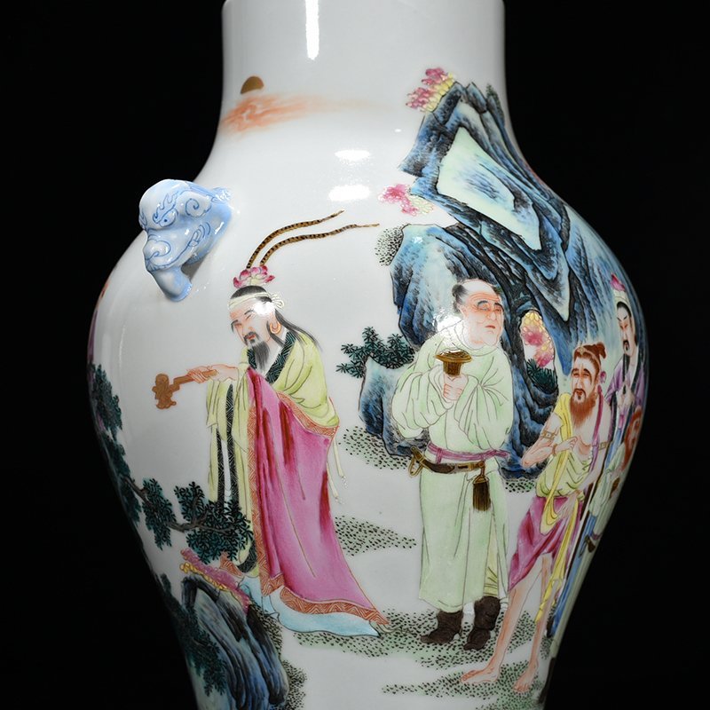 Qing Dynasty Yongzheng pastel preaching figure amphora
