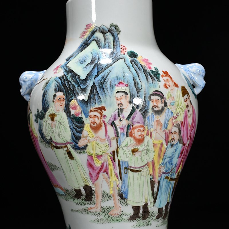 Qing Dynasty Yongzheng pastel preaching figure amphora