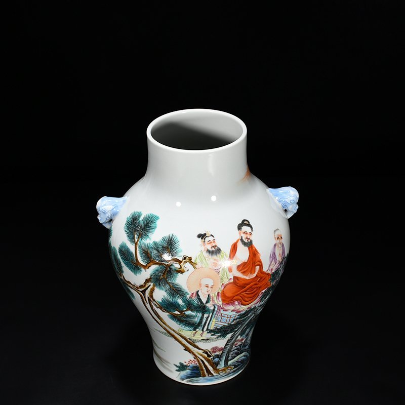 Qing Dynasty Yongzheng pastel preaching figure amphora