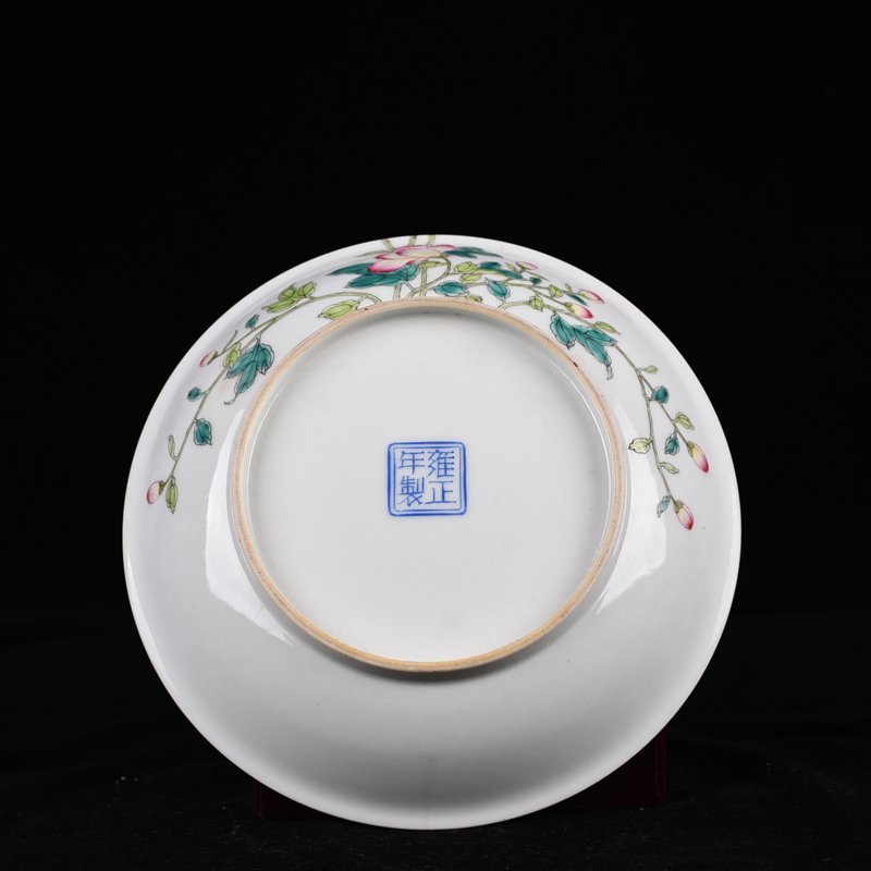 Qing Dynasty Yongzheng Pastel Flower and Bird Pattern Plate