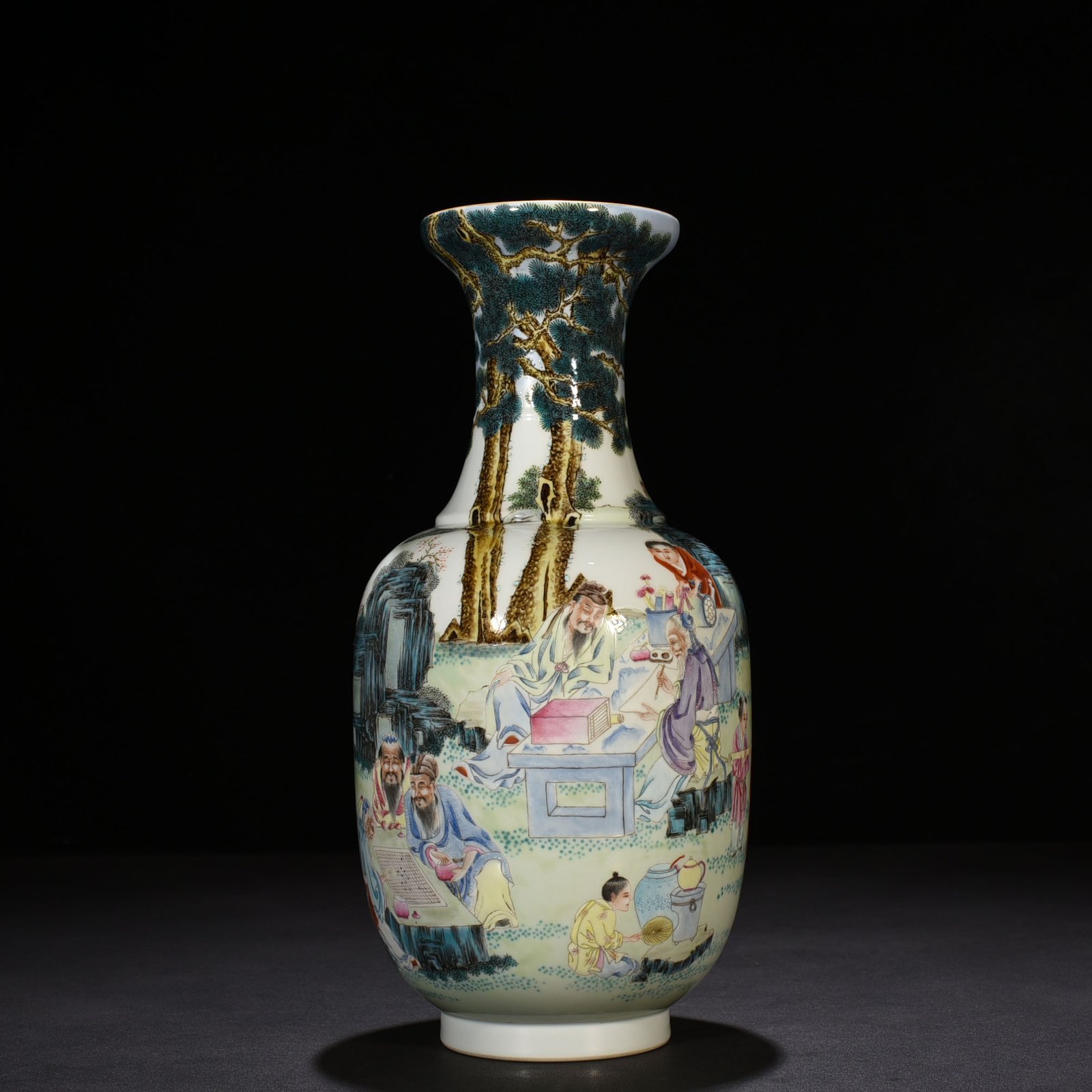 Qing Dynasty Yongzheng famille rose Xiangshan Nine Elders figure vase
