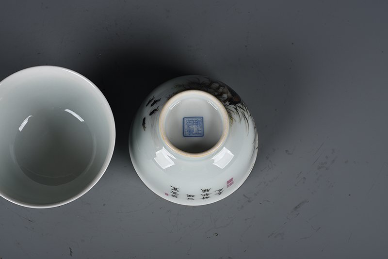 Qing Dynasty Yongzheng pastel cormorant flower and bird cup