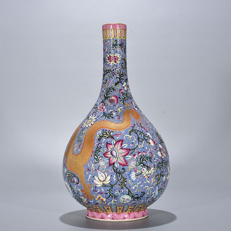 Qing Dynasty Yongzheng Blue Ground Rolled Aluminum Red Gold Dragon Pattern Gallbladder Vase