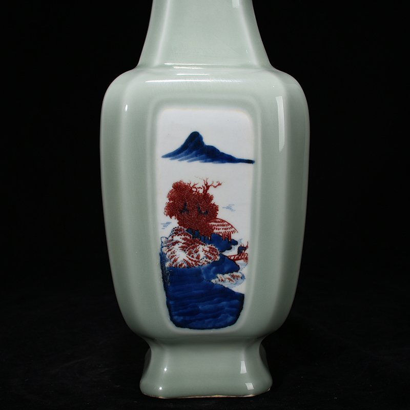 Qing Dynasty Yongzheng bean green glaze blue and white underglaze red landscape square vase