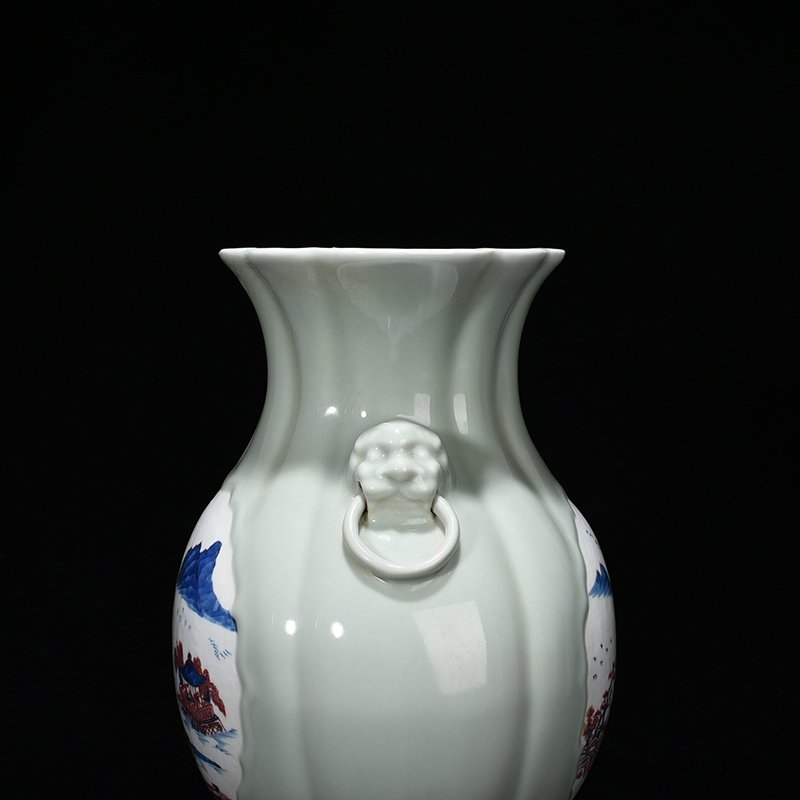 Qing Dynasty Yongzheng bean green glaze blue and white underglaze red mountain water bottle