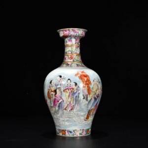 Qing Dynasty Yongzheng Ten Thousand Flowers Pastel Twelve Flower Gods Figure Vase