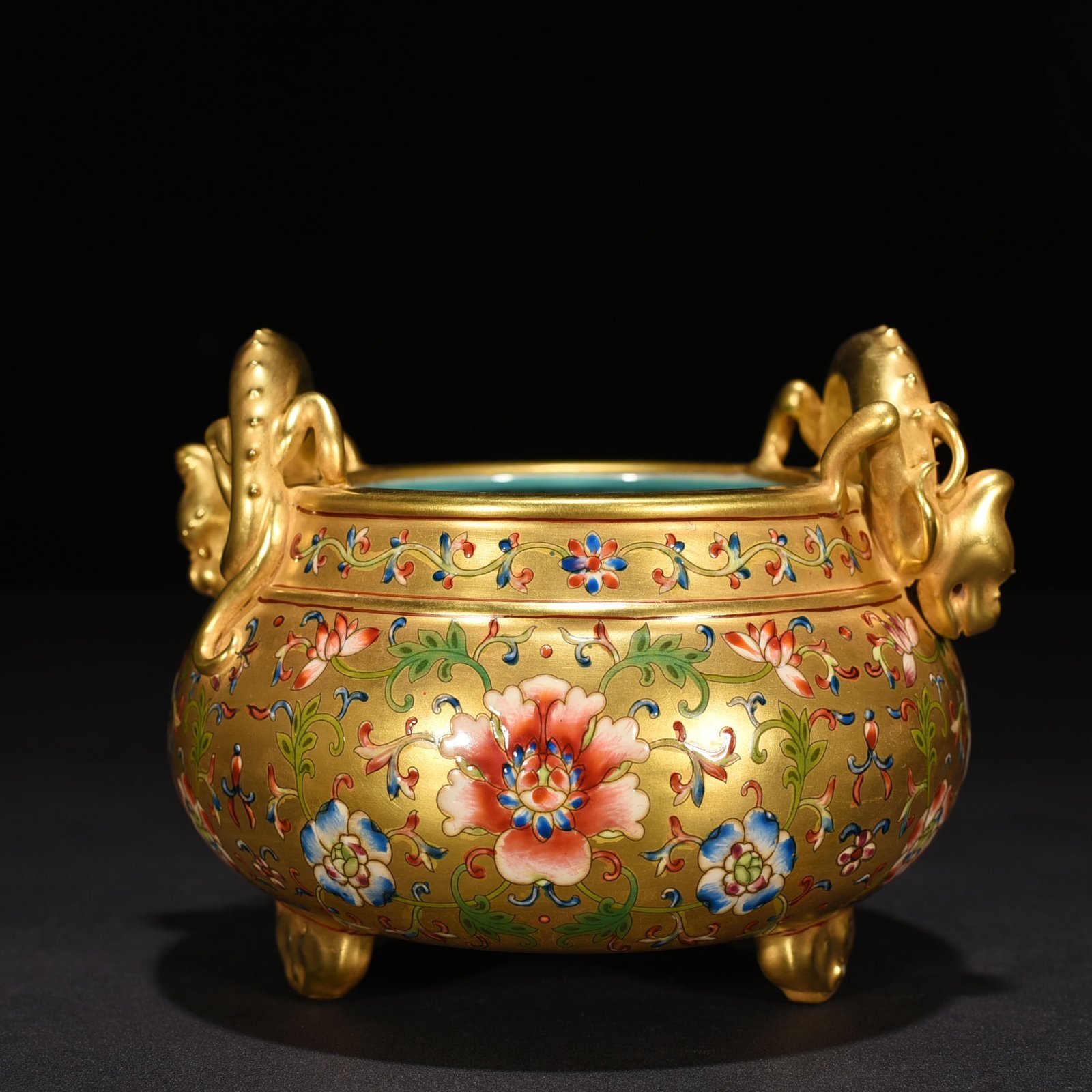 Qing Dynasty Yongzheng gold ground enamel incense burner