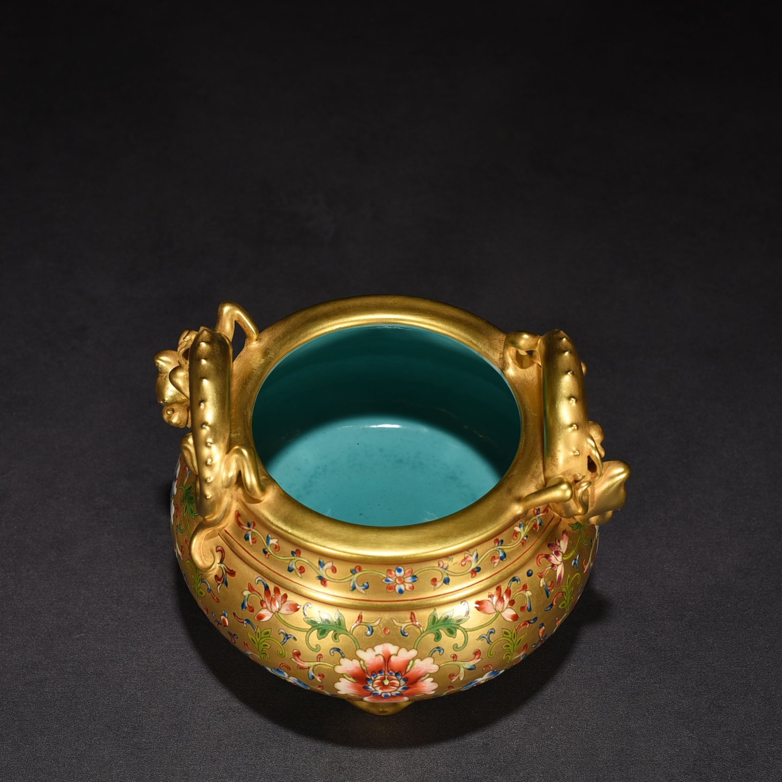 Qing Dynasty Yongzheng gold ground enamel incense burner
