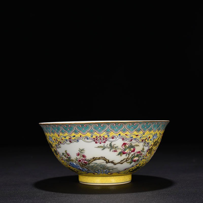 Qing Dynasty Yongzheng yellow ground pastel window flower and bird bowl