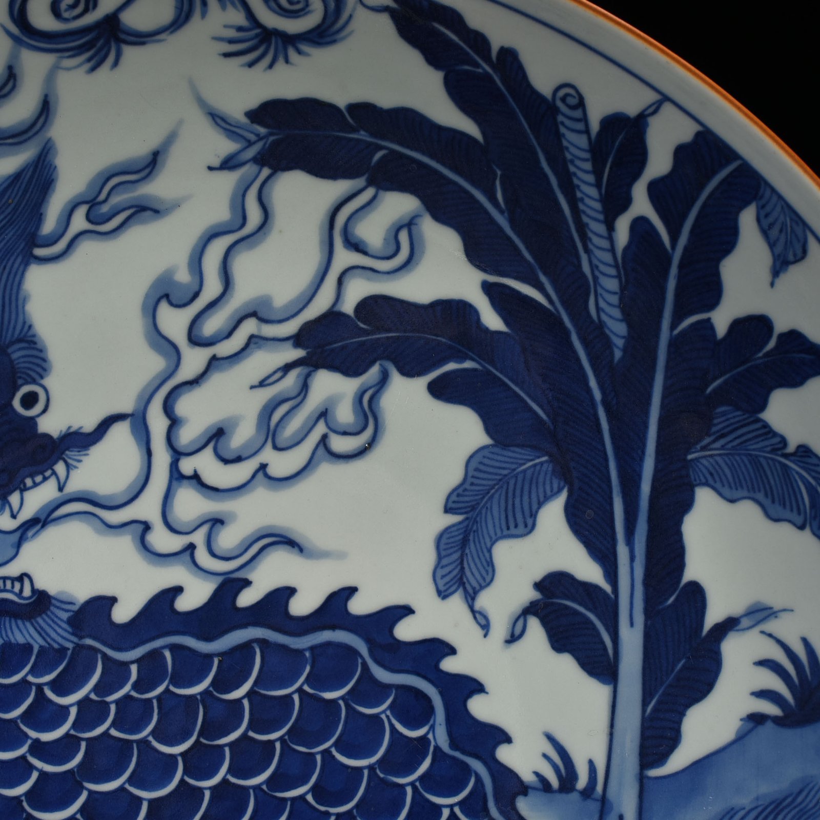 Qing Dynasty Shunzhi Yutang fine blue and white banana bowl