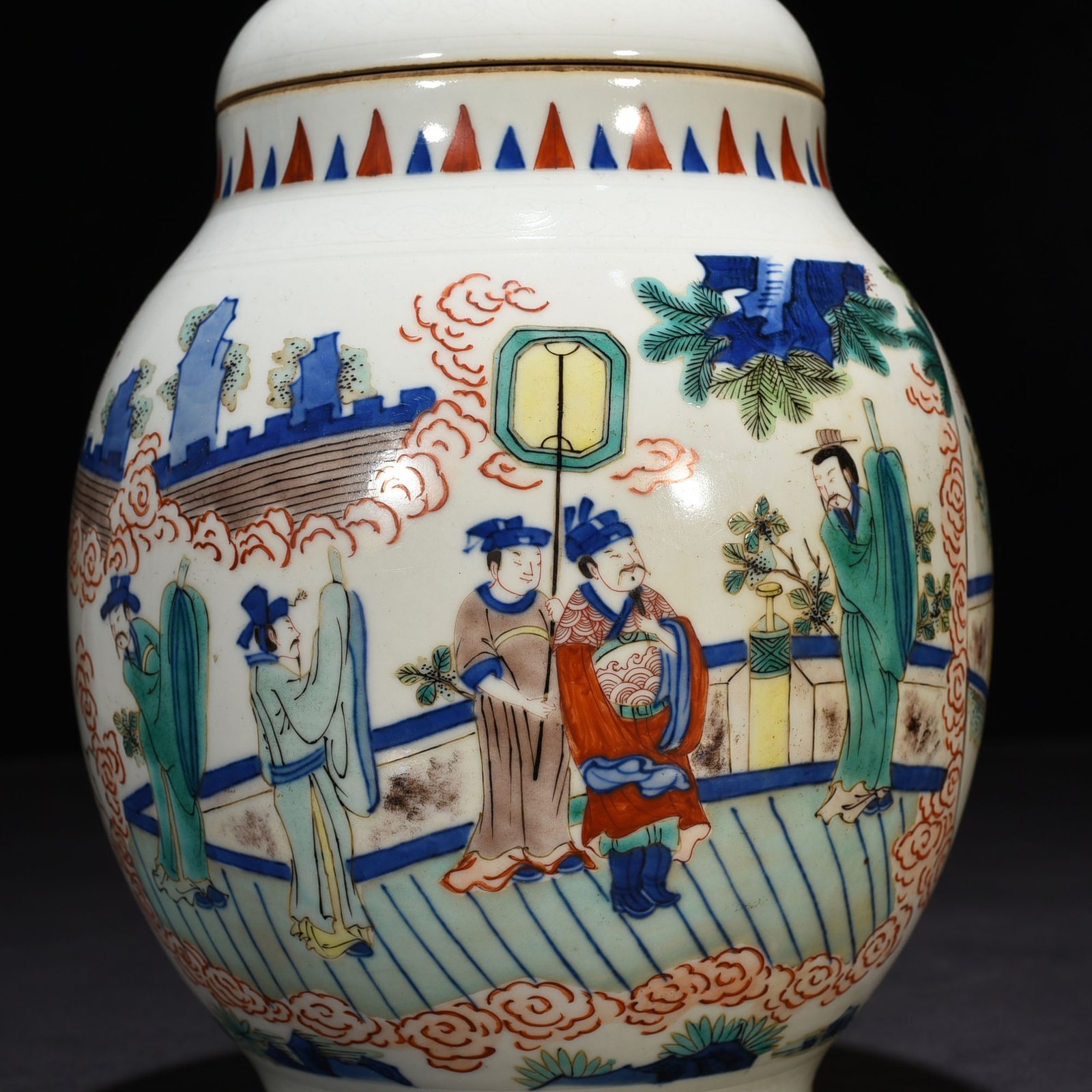 Qing Dynasty Shunzhi blue and white colorful character story pattern lotus seed jar