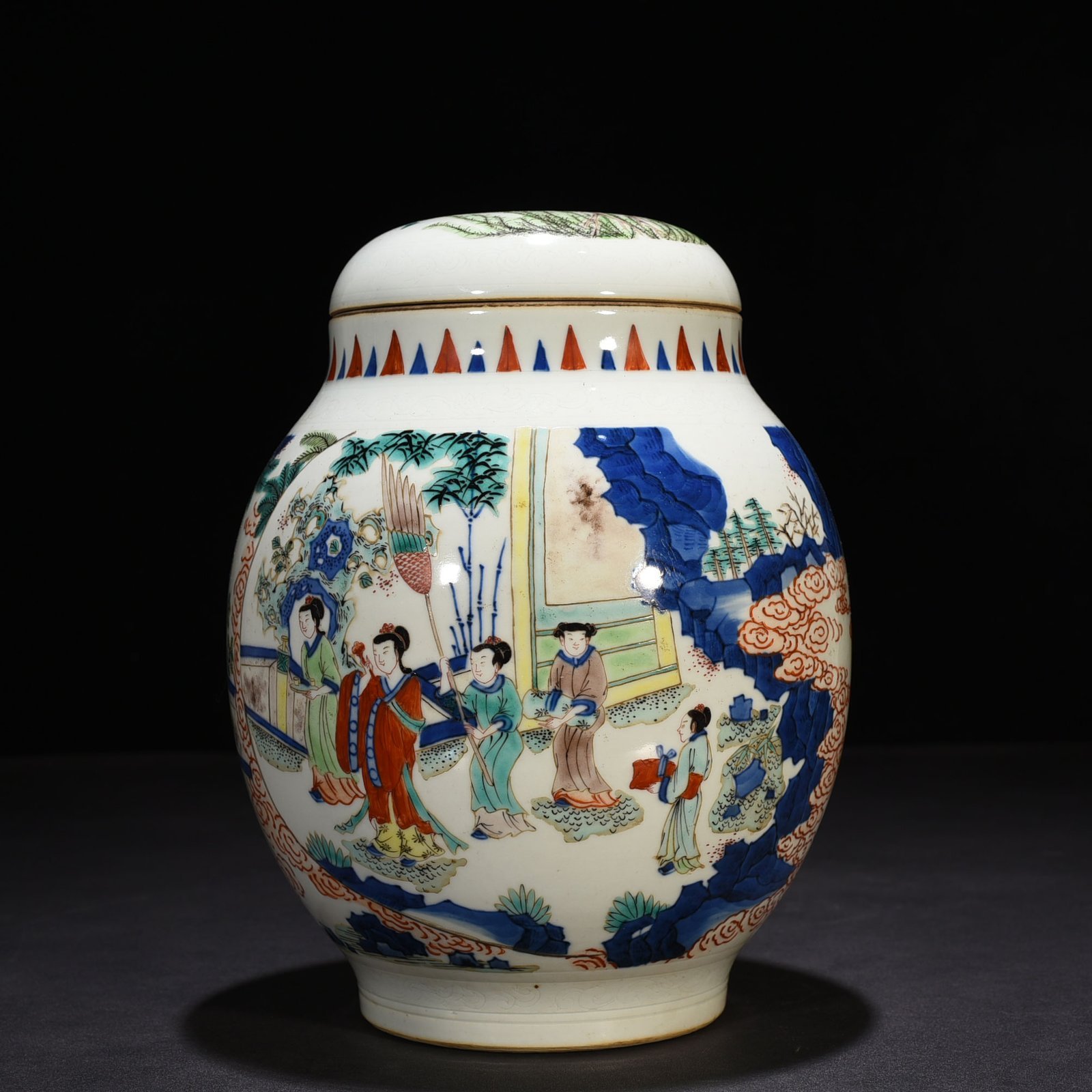 Qing Dynasty Shunzhi blue and white colorful character story pattern lotus seed jar