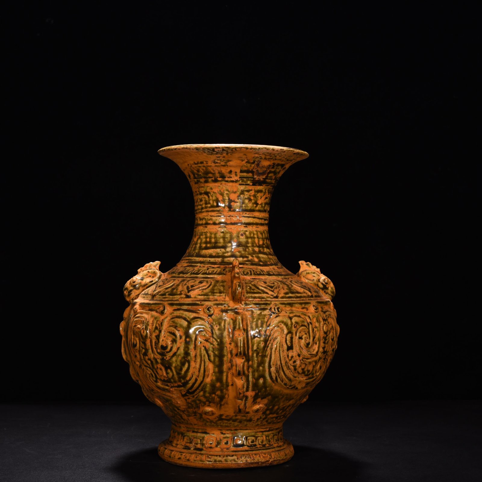 Jin Dynasty Yue kiln blue double series jar