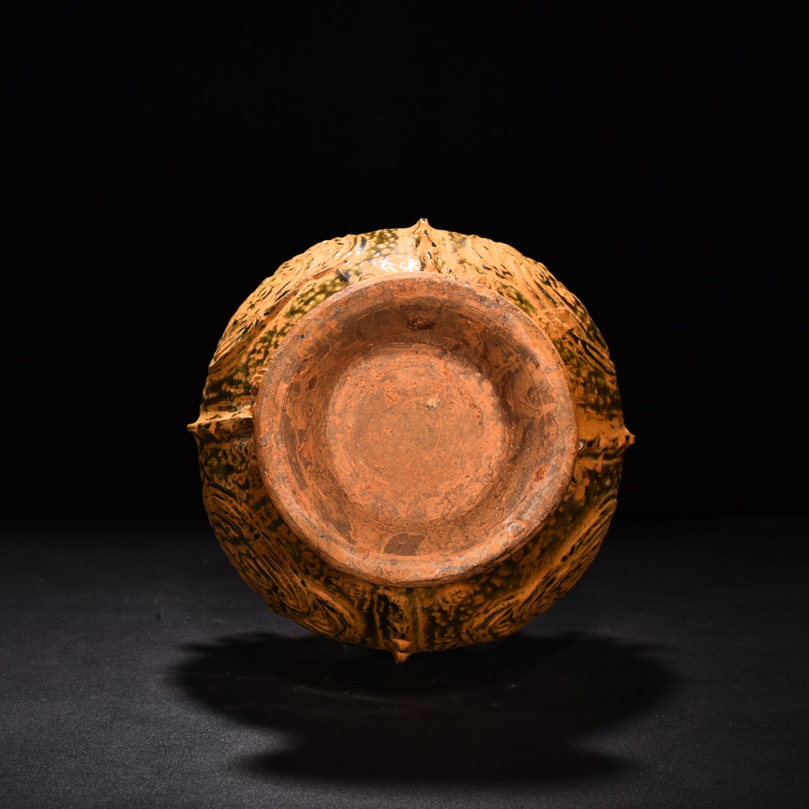 Jin Dynasty Yue kiln blue double series jar