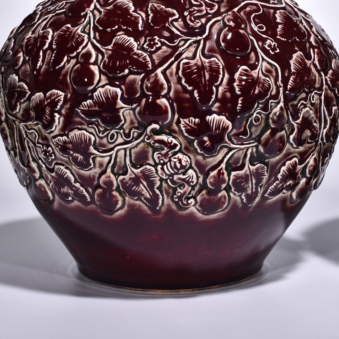 Yuan Dynasty red glaze plastic Fushou Bandai lid jar