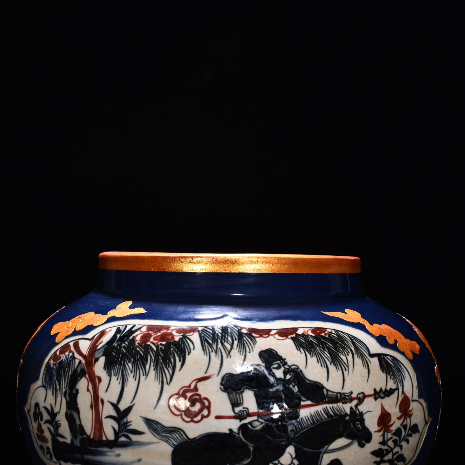 Yuan Dynasty blue glaze blue and white underglaze red gilt dragon and phoenix jar