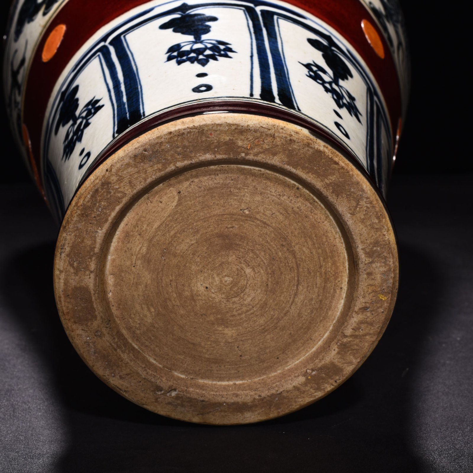Yuan Dynasty A blue and white gilt plum vase with dragon and phoenix patterns