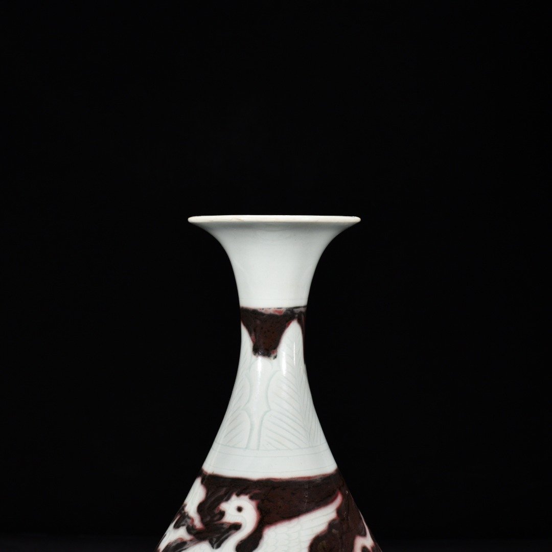 Yuan Dynasty underglaze red jade pot with phoenix pattern