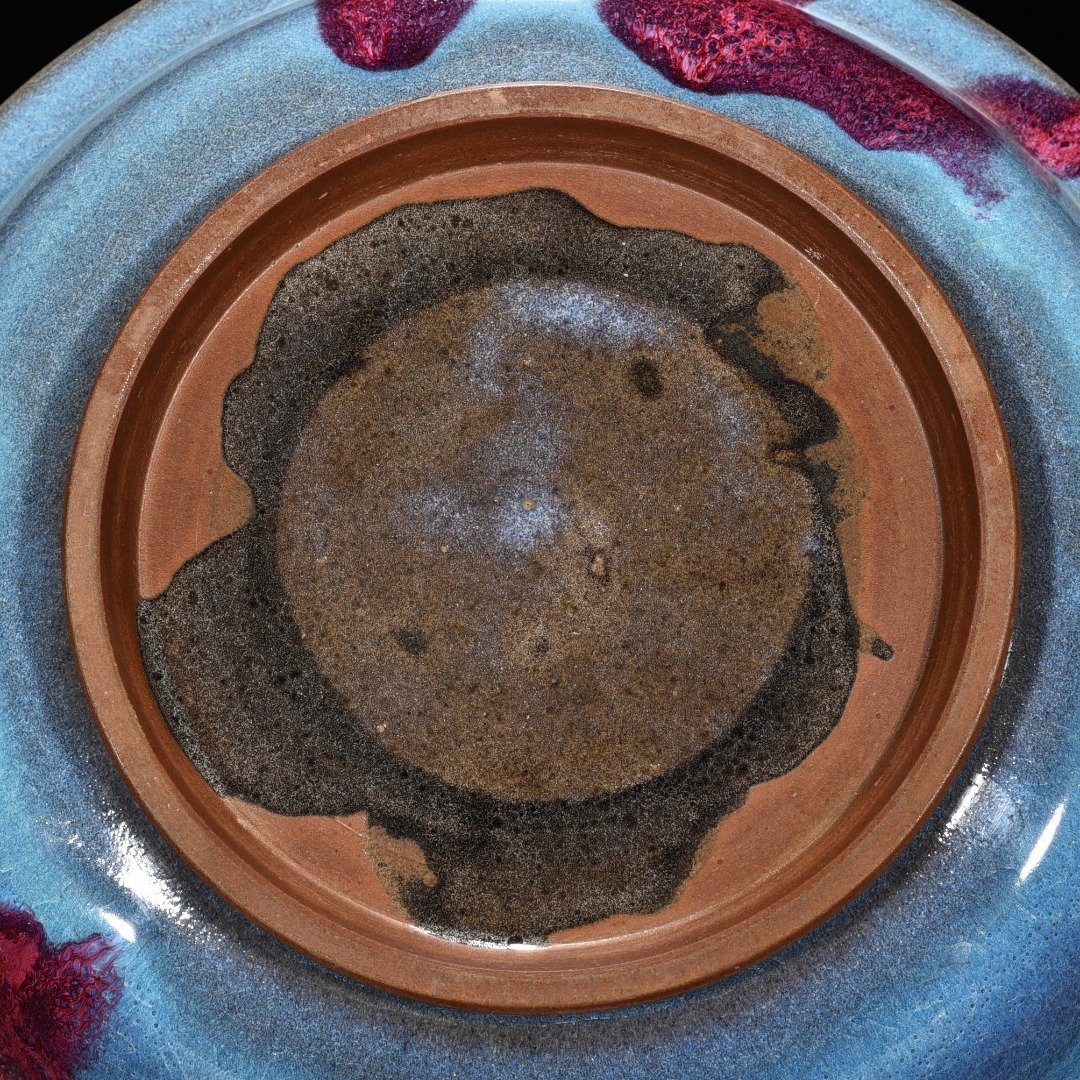 Yuan Dynasty kiln obsidian rose red and blue glaze double fish folding plate