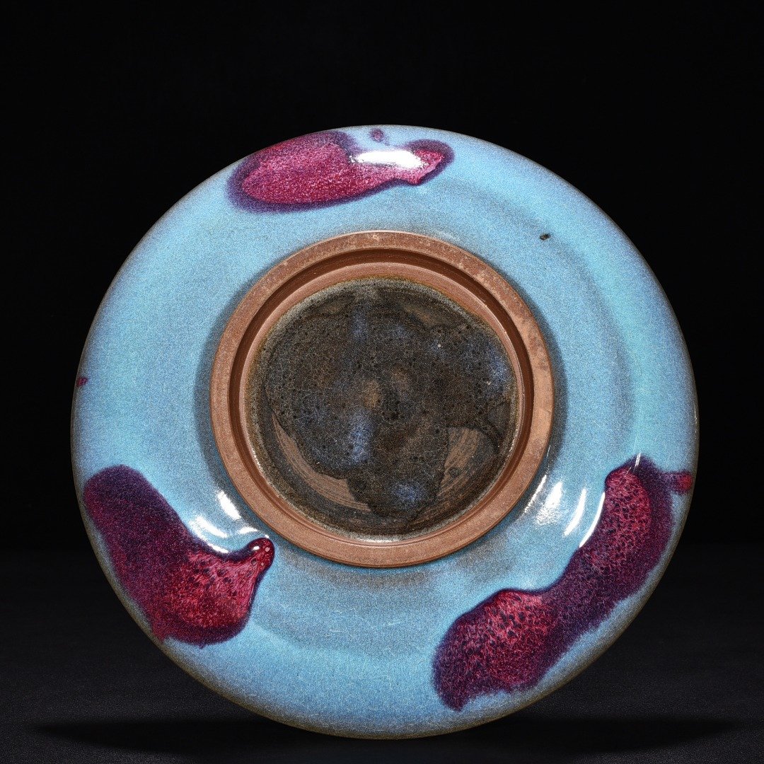Yuan Dynasty kiln obsidian rose red and blue glaze disc