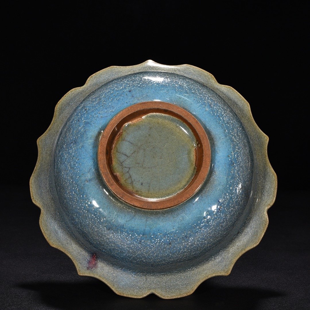Yuan Dynasty kiln obsidian rose red and blue glaze rhombus washer