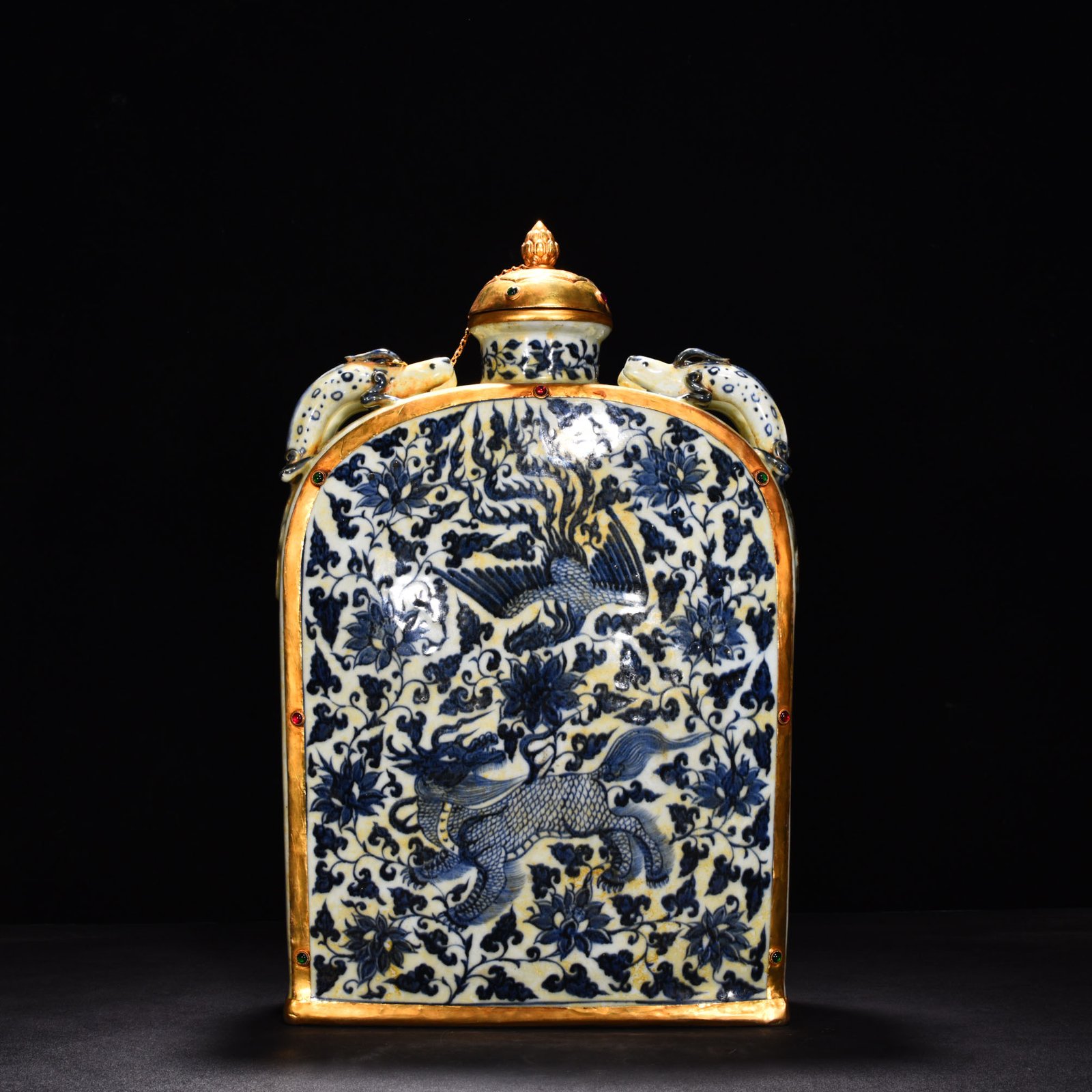 Yuan Dynasty blue and white with double phoenix pattern and four series flat vase