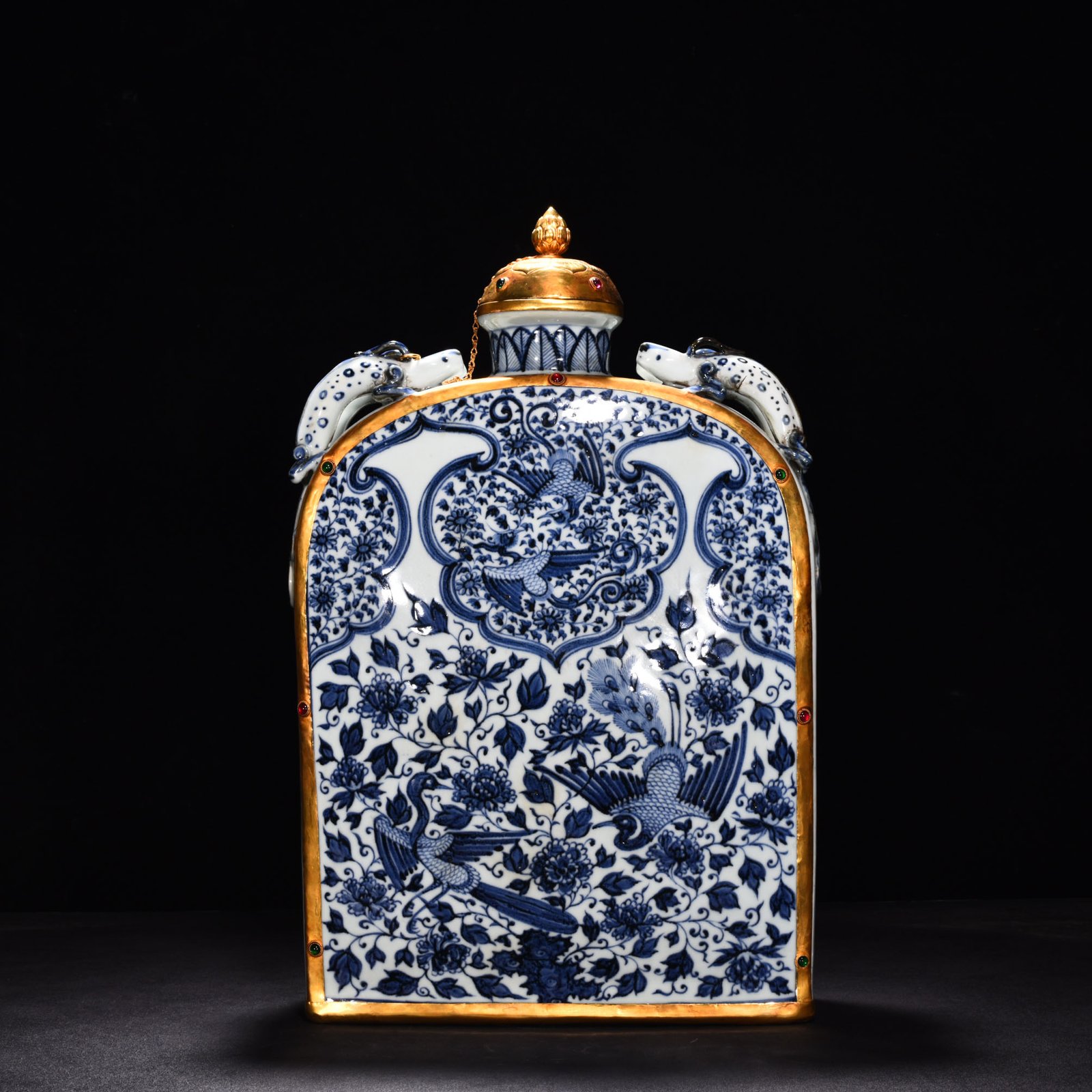 Yuan Dynasty blue and white with double phoenix pattern and four series flat vase